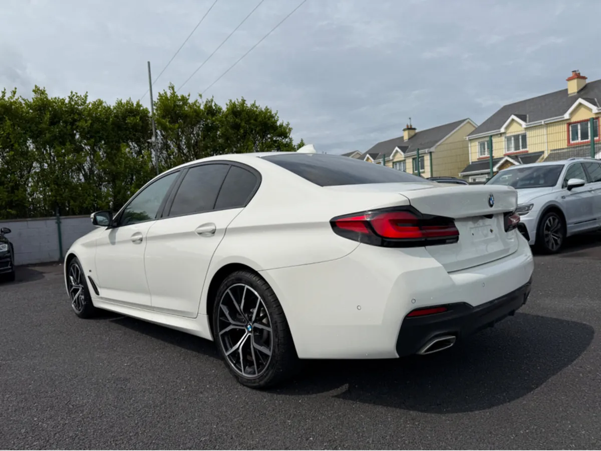 BMW 5-Series M SPORT MHEV AUTO - Image 4
