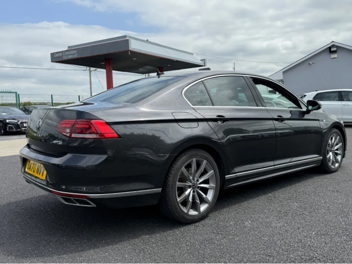 Volkswagen Passat R-LINE TDI - Image 4
