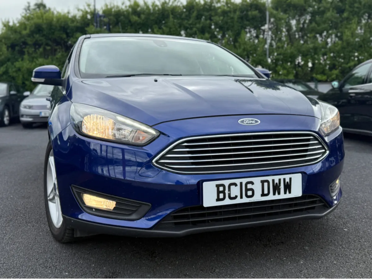 Ford Focus ZETEC TDCI - Image 2