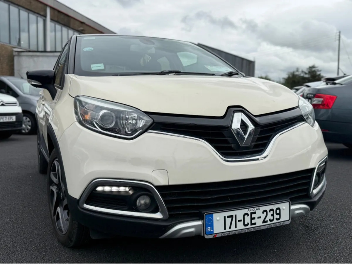 Renault Captur SIGNATURE 1.5 DCI 90 20 4DR - Image 2