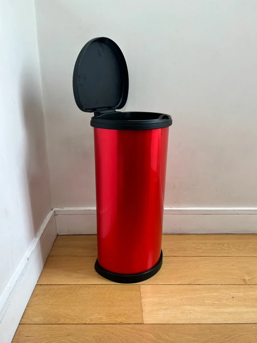 Recycling / General Kitchen  Bin - Free - Image 1