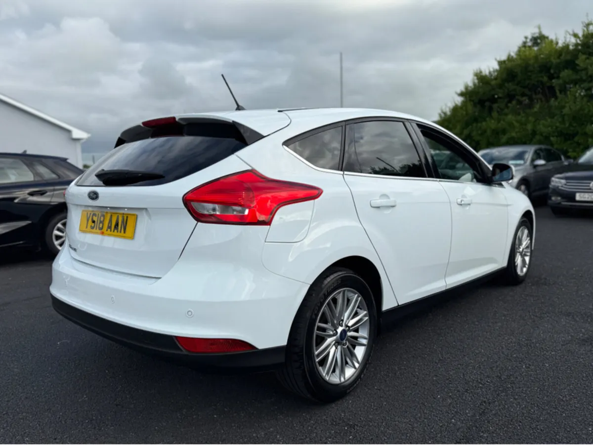 Ford Focus ZETEC EDITION TDCI - Image 3