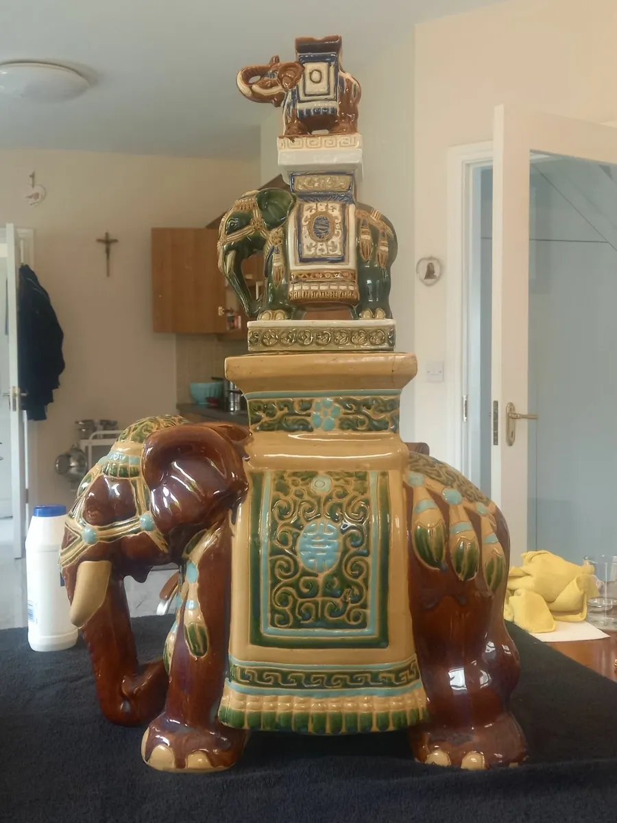 Ceramic elephants - Image 3