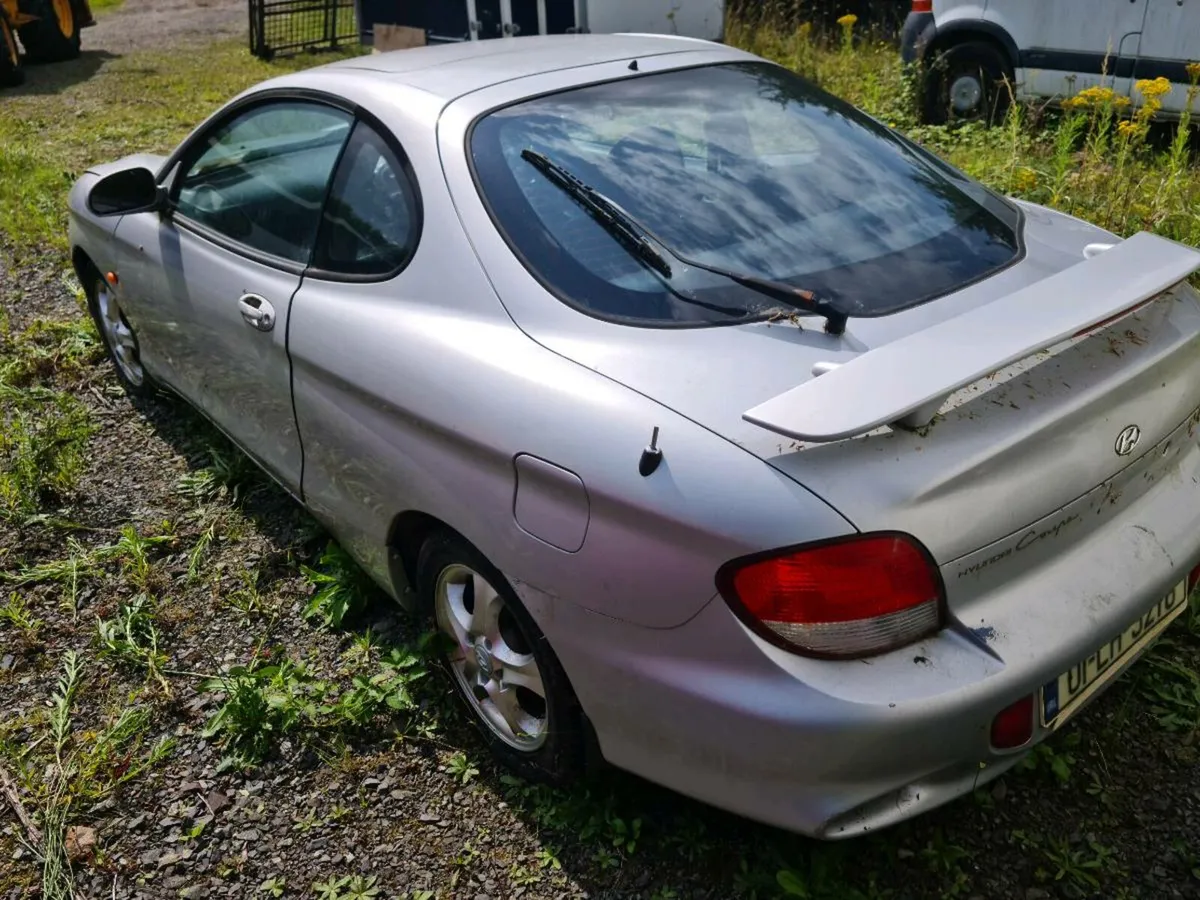 01 hyundai coupe 2.0 rx - Image 4