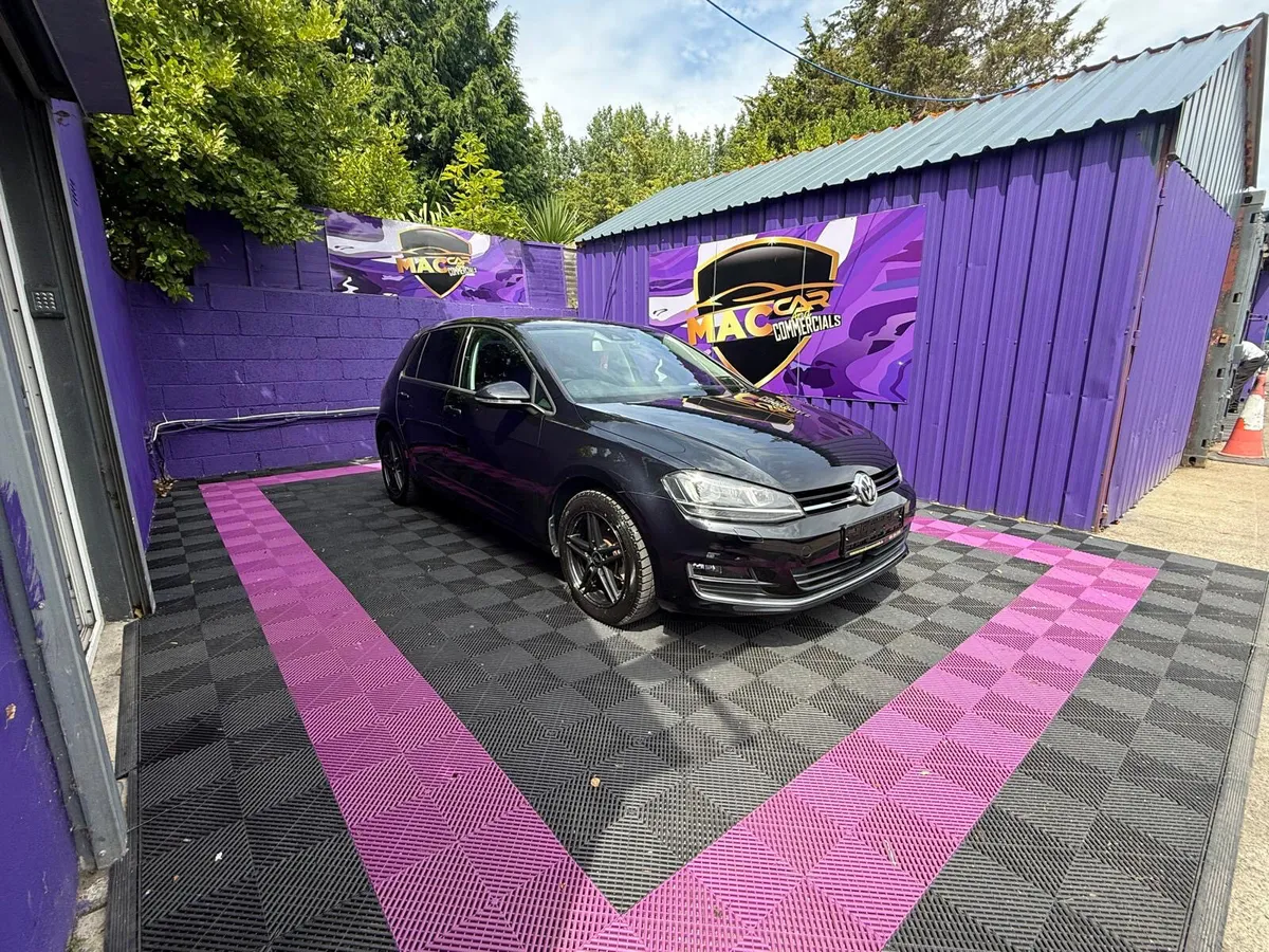Volkswagen Golf high line 2014 automatic - Image 1