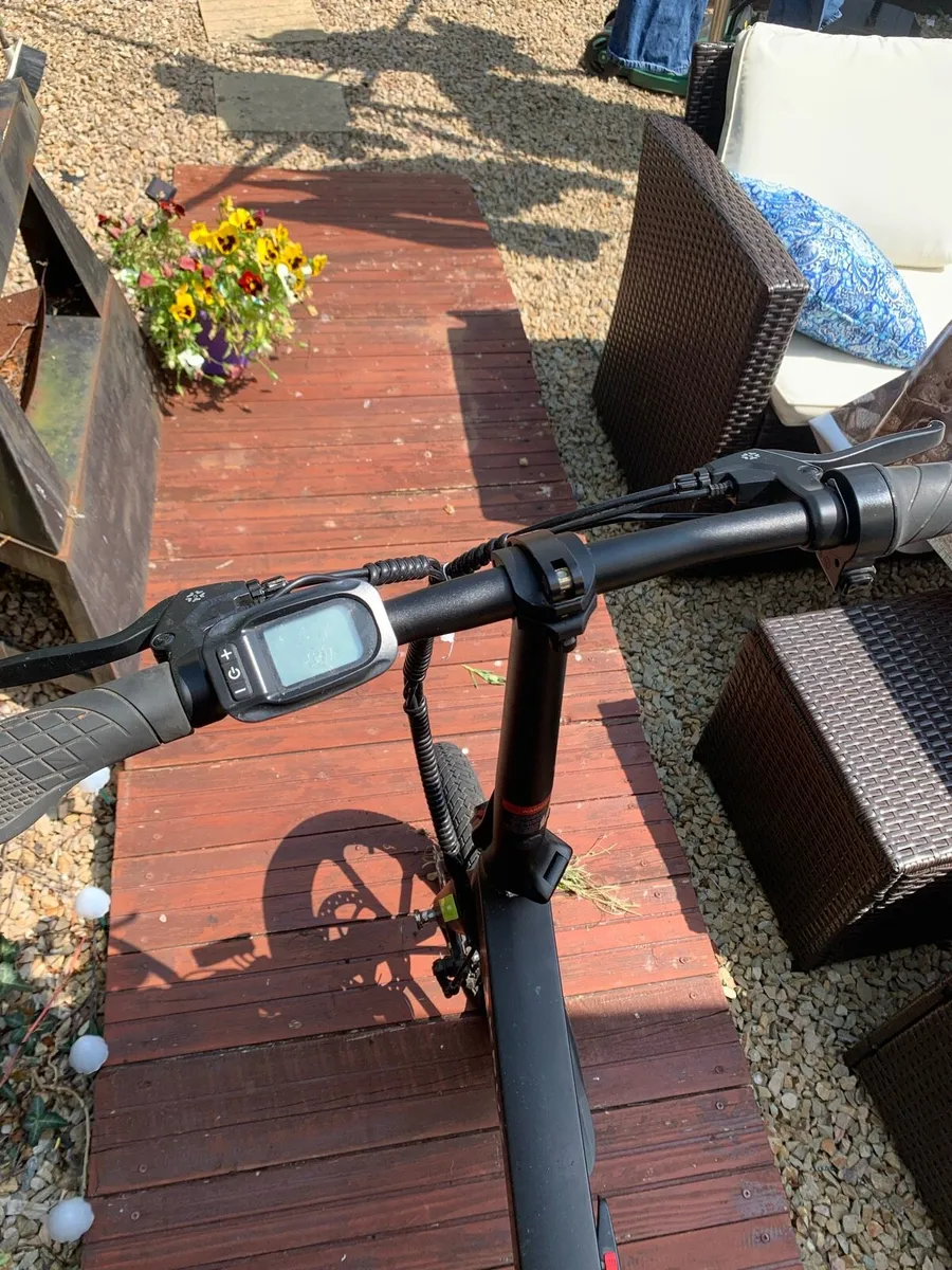 Cadiz folding electric bike Sold as Seen - Image 2