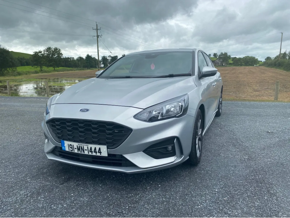 Ford Focus 1.0 T ST-LINE ECOBOOST 1 125PS 5DR - Image 1