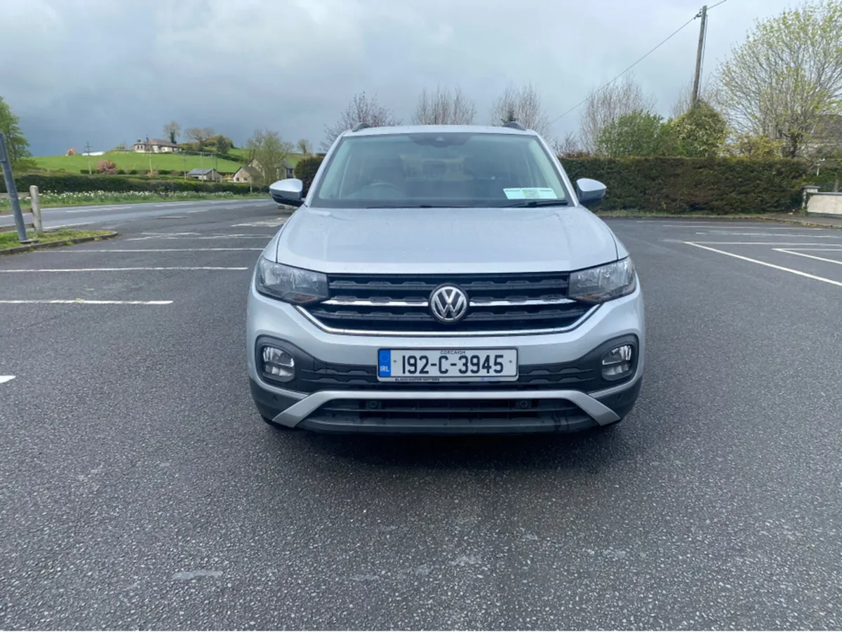 Volkswagen T-Cross LIFE 1.0 TSI MANUAL 5SPEED 95BH - Image 3