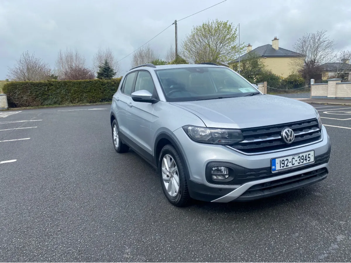 Volkswagen T-Cross LIFE 1.0 TSI MANUAL 5SPEED 95BH - Image 4