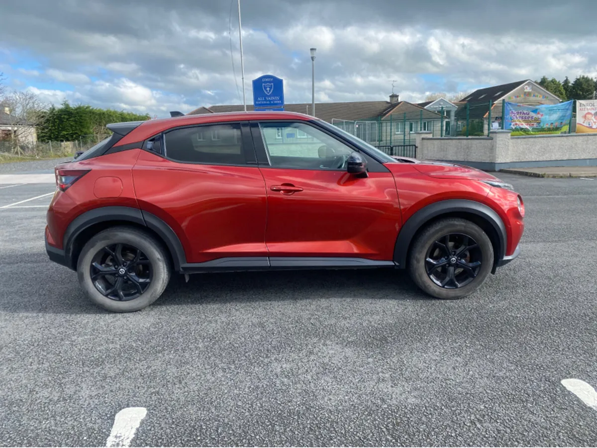Nissan Juke 1.0DIG-T N-CONNECTA 117PS 5DR - Image 2