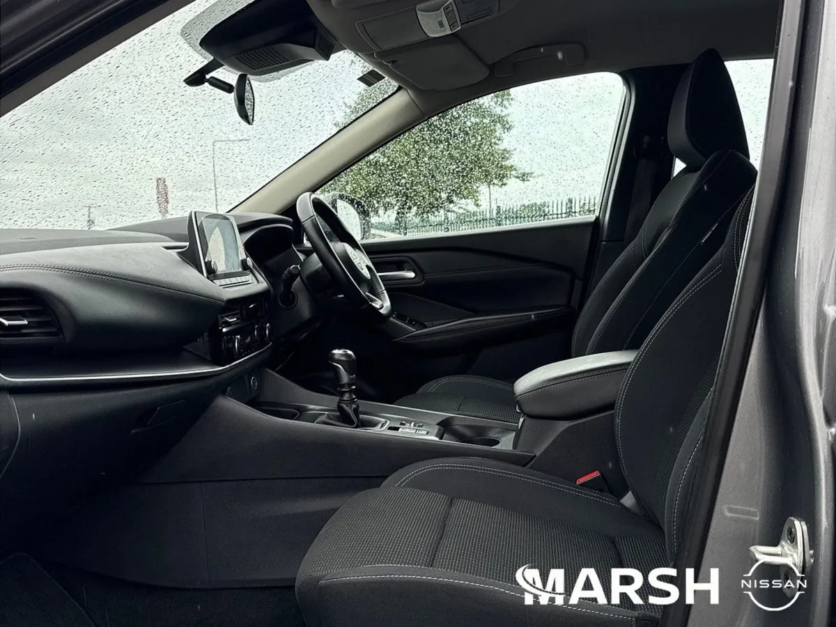 Nissan QASHQAI 1.3 PET Mild Hybrid SV - Image 4