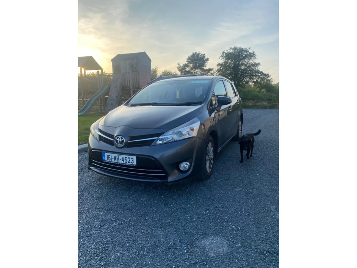 Toyota Verso 1.6 D-4D ICON TSS 5DR - Image 1