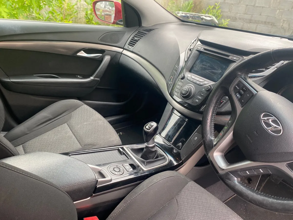 Hyundai i40 2012 - Image 3