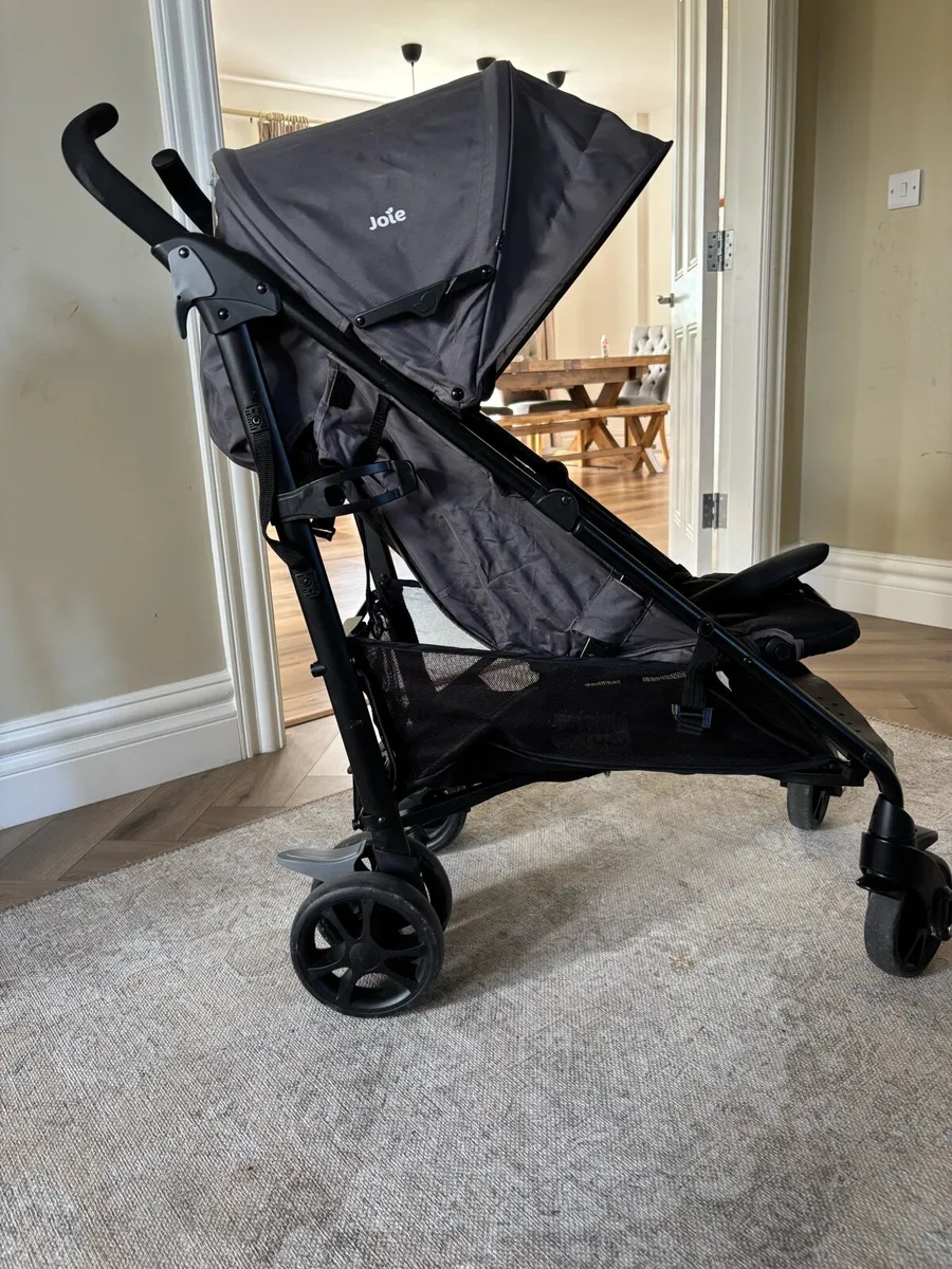 Stroller - Image 1