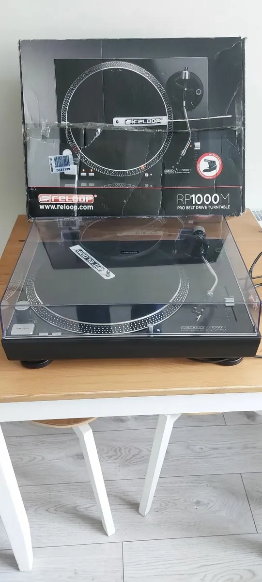 Turntable - Image 1