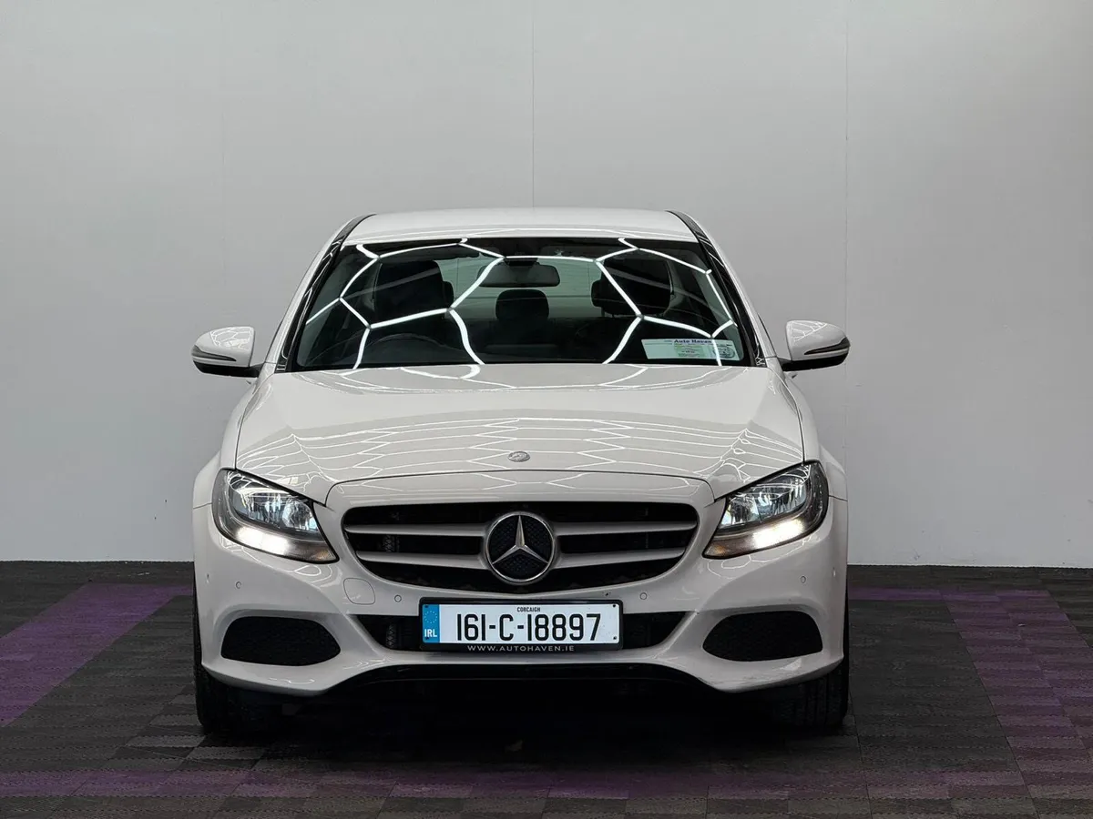2016 Mercedes-Benz C-Class C220D, Auto - Image 2