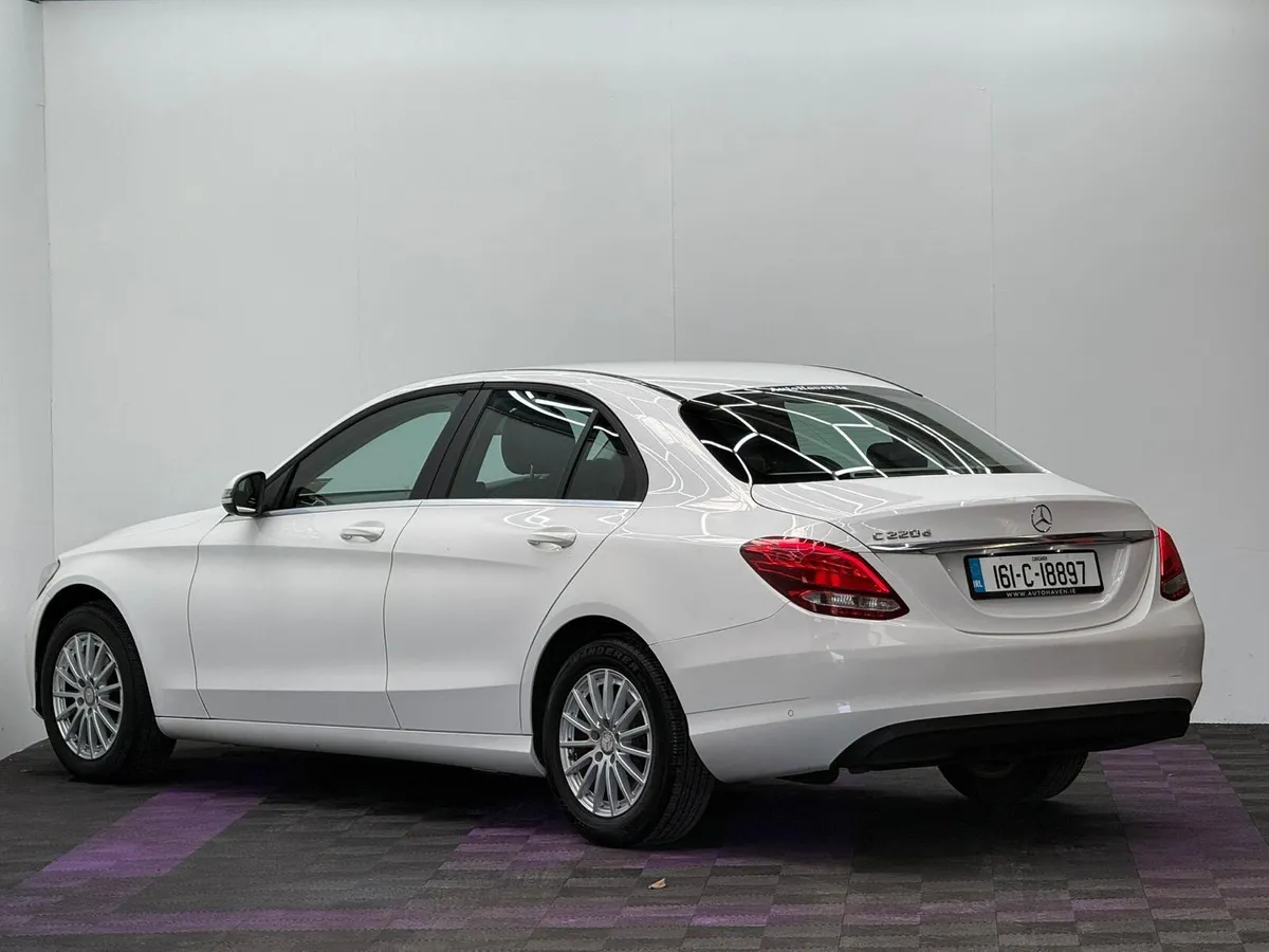 2016 Mercedes-Benz C-Class C220D, Auto - Image 4