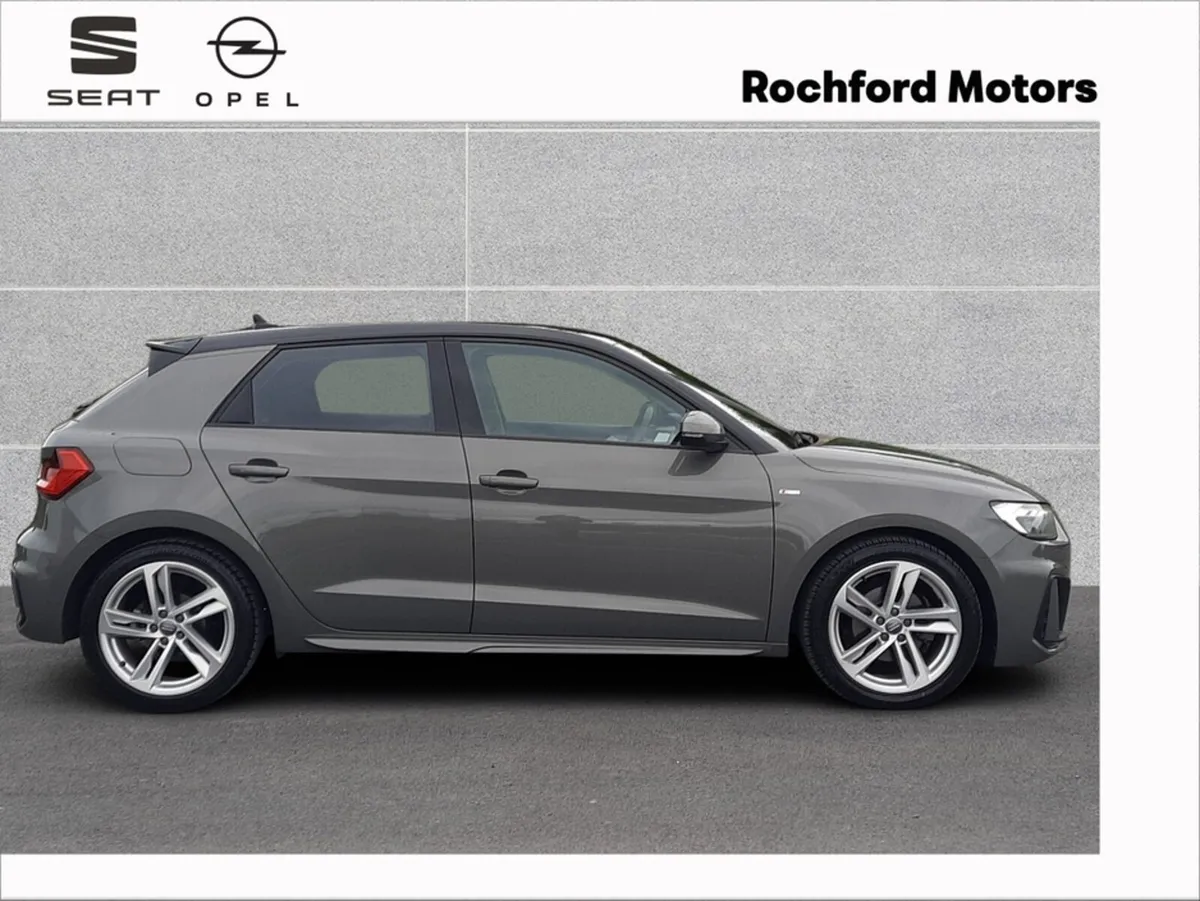 Audi A1 *** Stunning Car *** Sportback 1.0Tsi 116 - Image 3