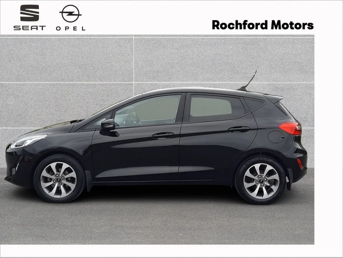 Ford Fiesta CONNECTED 1.0T 95 - Image 3