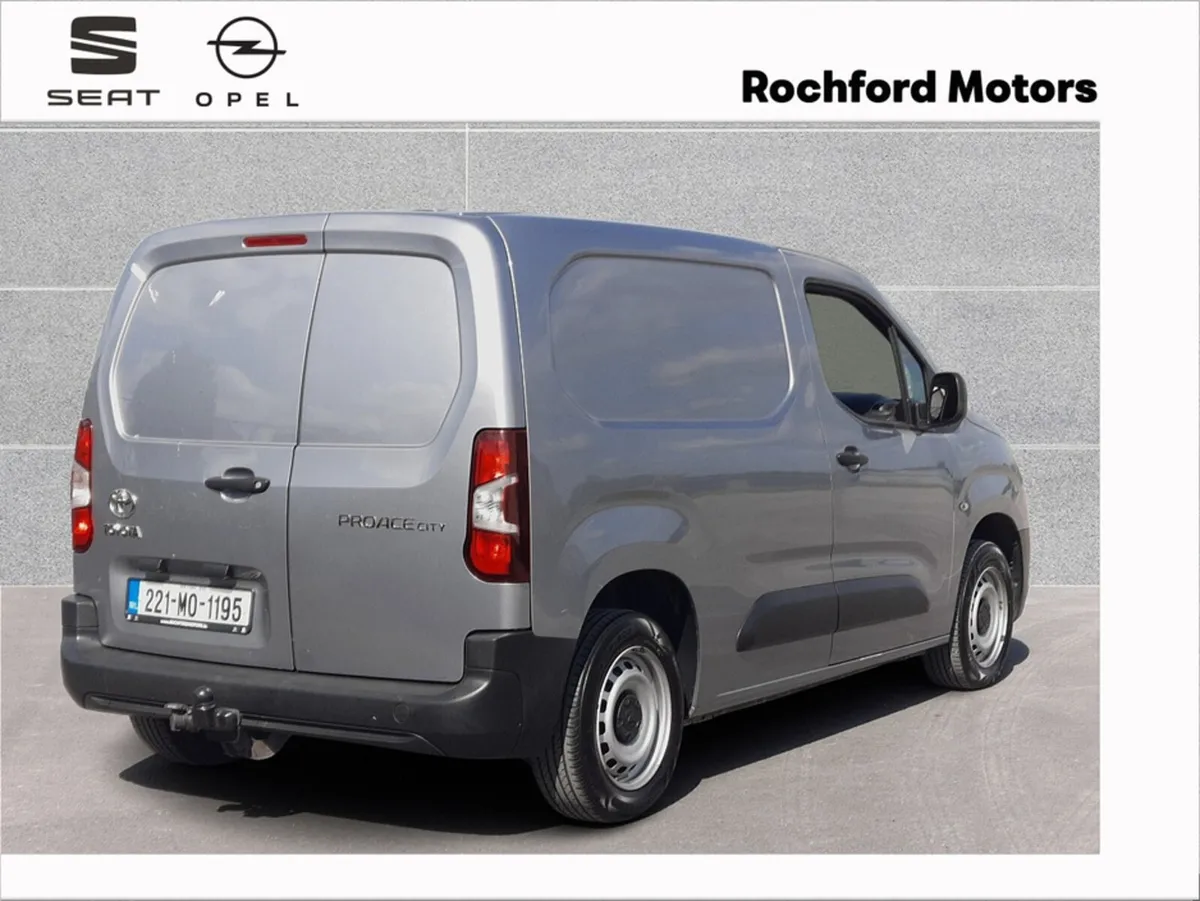 Toyota Proace City 1.5 GL SWB 3DR - Image 4