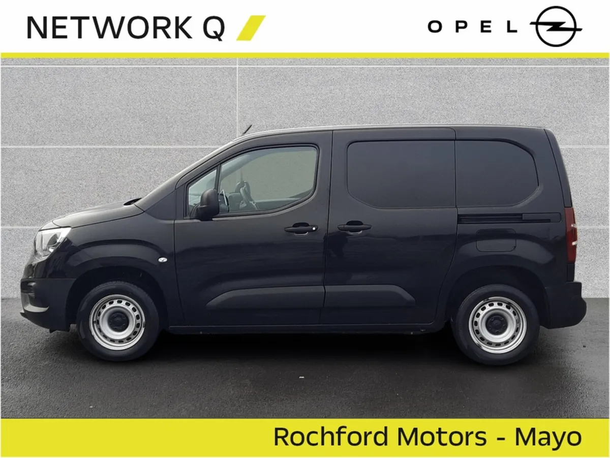 Opel Combo 1.5 100ps Komfort L1H1 -With Parking Se - Image 3