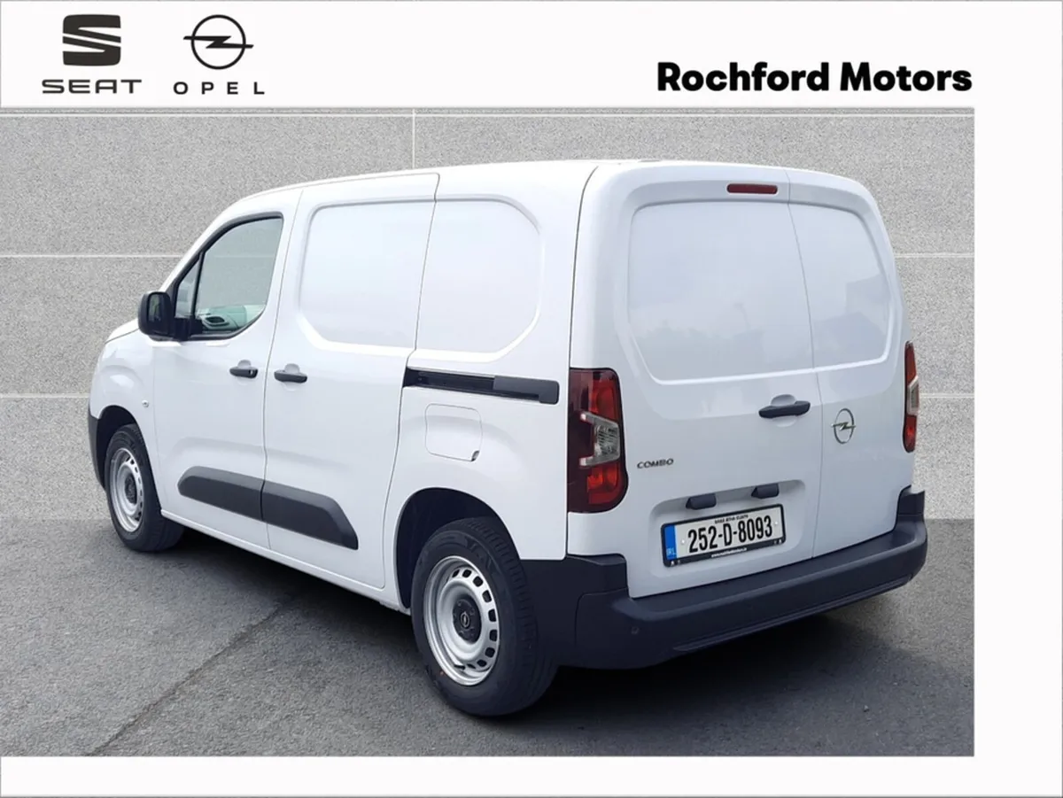 Opel Combo *252 SALE* KOMFORT L1H1-1.5 100PS - Image 4