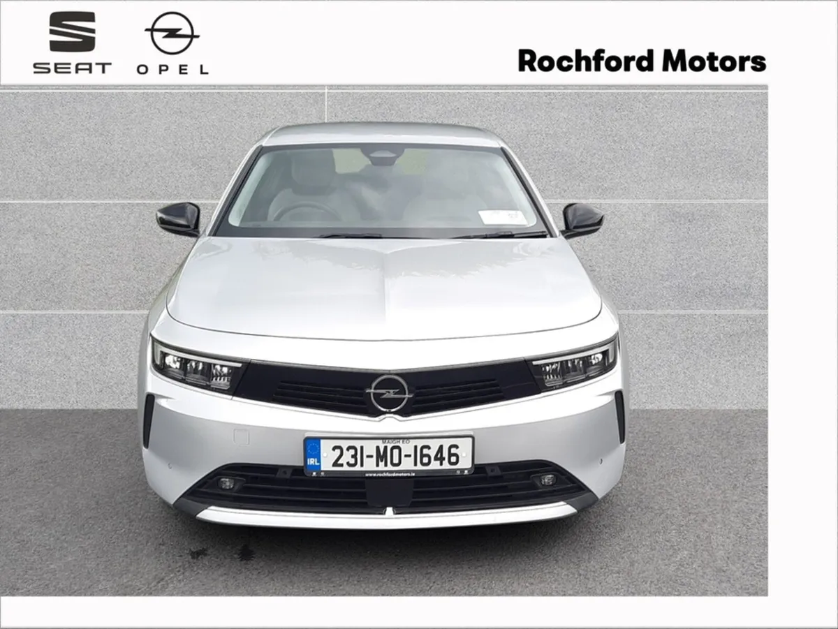 Opel Astra 5 DR HATCH SC 1.2I 110PS PETROL - Image 2