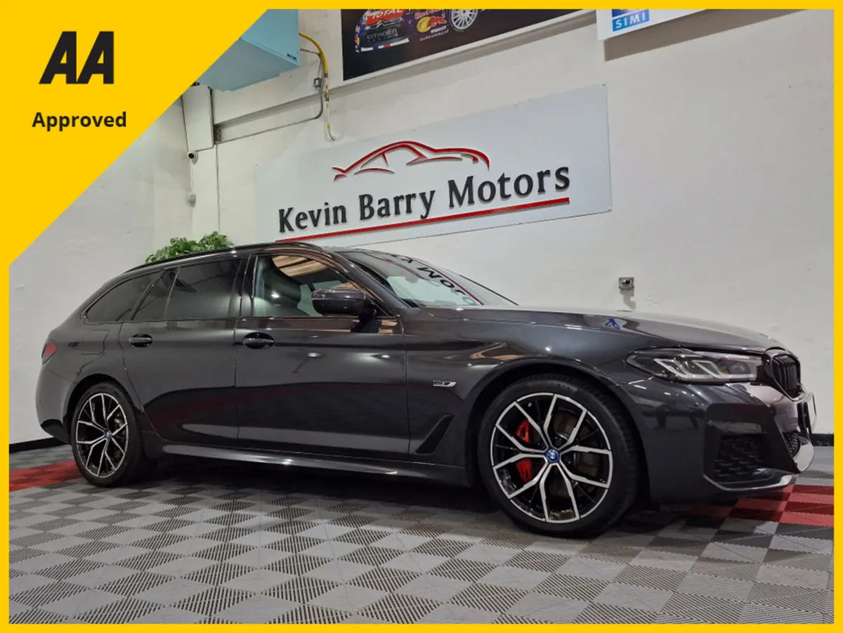 BMW 5-Series 530E TOURING M SPORT (PRO PACK) AUTOM - Image 1