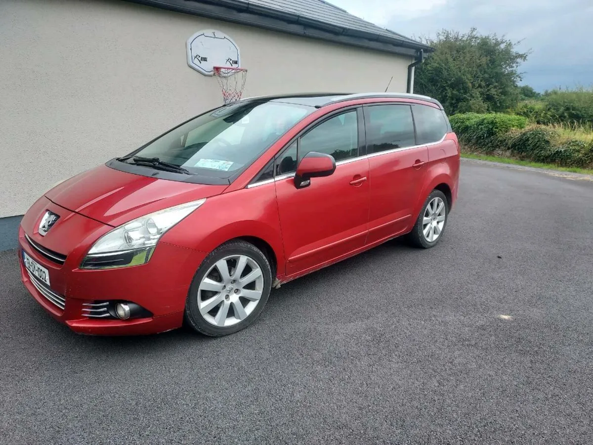 Peugeot 5008 2013 7 Seater - Image 2