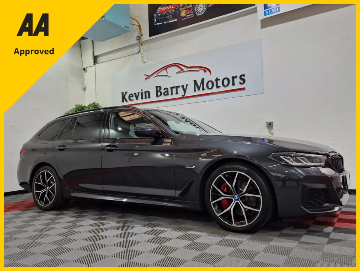BMW 5-Series 530E TOURING M SPORT (PRO PACK) AUTOM - Image 1