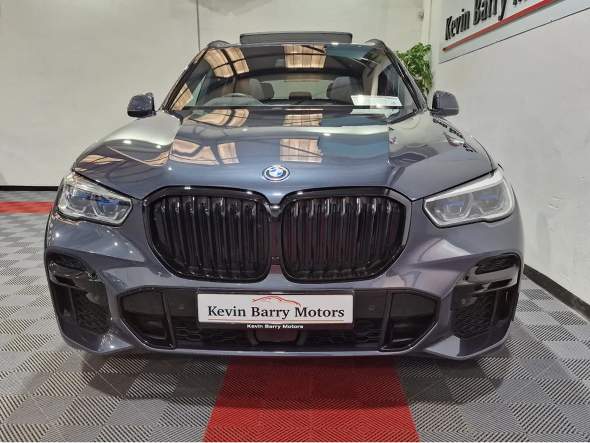 BMW X5 45E M SPORT (COLOSSAL SPEC) AUTOMATIC **ACT - Image 3