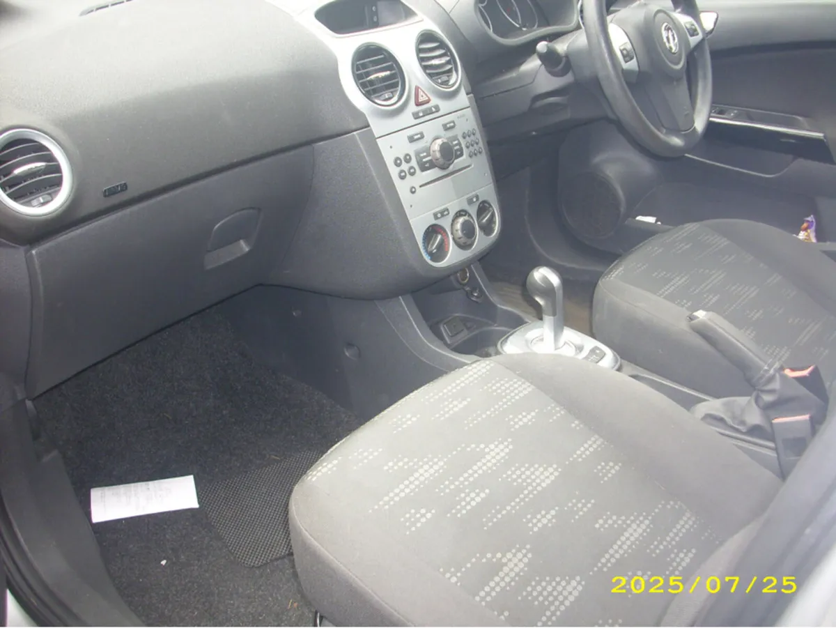 Vauxhall Corsa 1.2 EXCLUSIVE AIR CONDITIONING EASY - Image 4