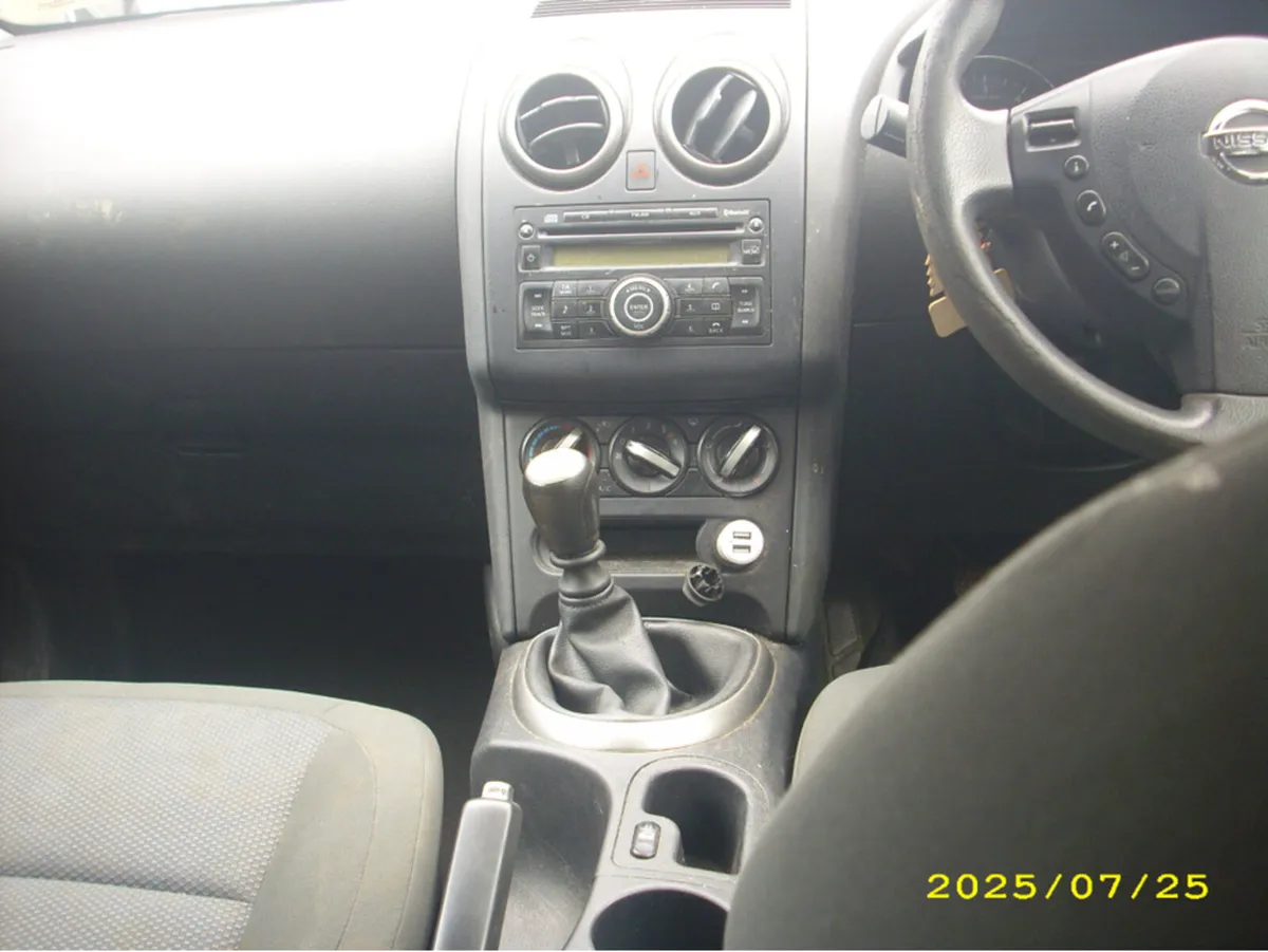 Nissan Qashqai 1.5 XE 5DR - Image 4