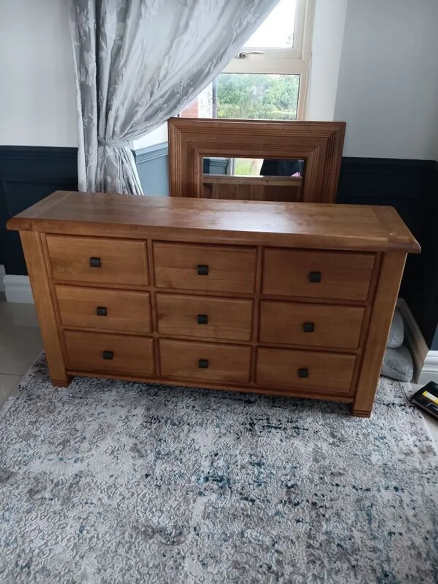 large oak mirror matching chest of drawers heavy piece - Image 2