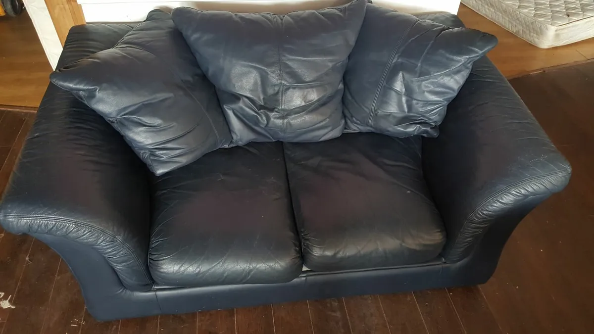 Couch - Image 1