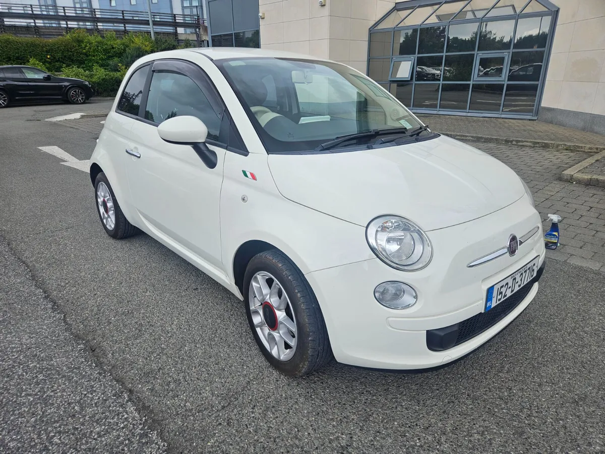 Fiat 500 AUTOMATIC   1.2  C/W REVERSE CAMERA 2015 - Image 1