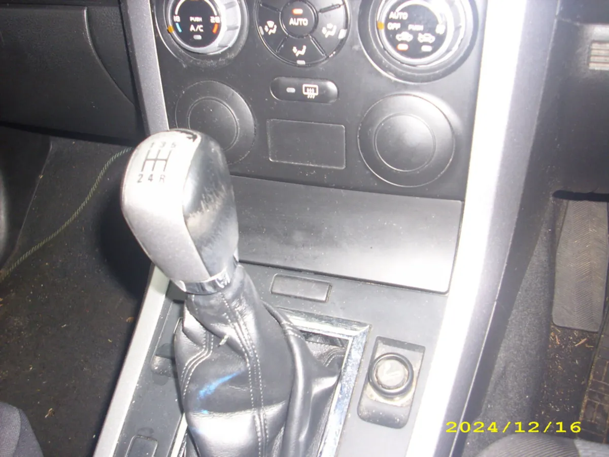 Suzuki Grand Vitara GV JB 3DR 1.6 PETROL 4WD - Image 4