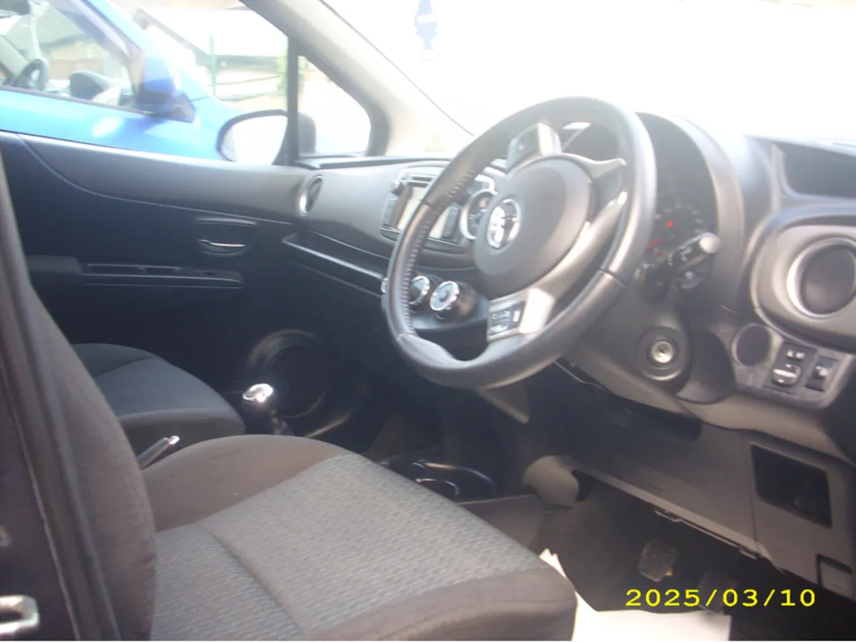 Toyota Yaris 1.0 LUNA 4DR - Image 4