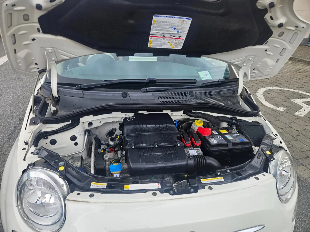 Fiat 500 AUTOMATIC   1.2  C/W REVERSE CAMERA 2015 - Image 4