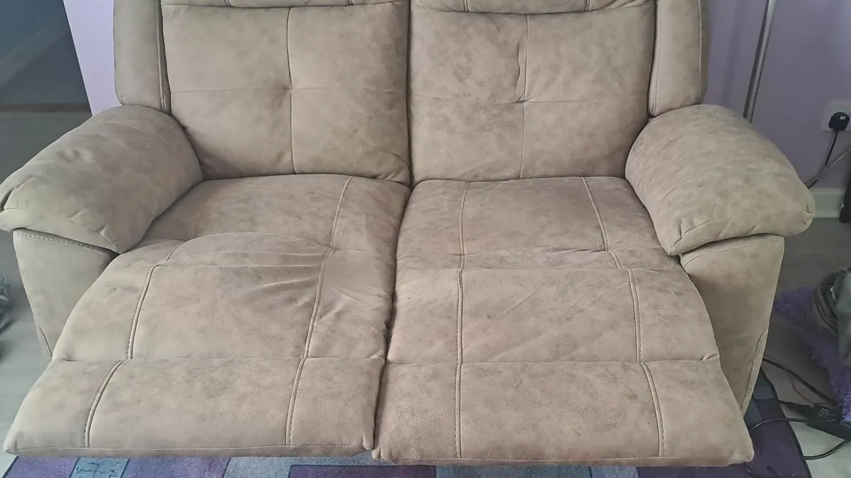 2 seater recliner sofa - Image 2