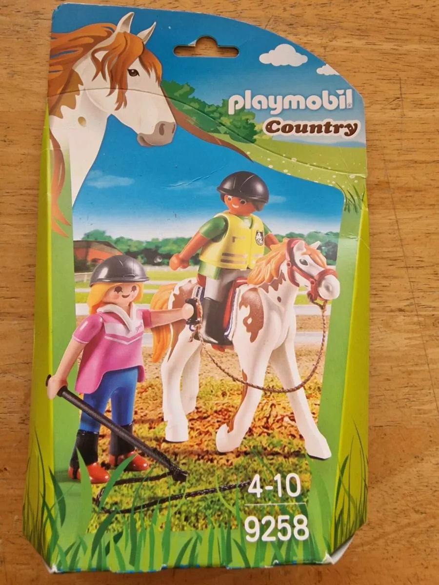 Playmobil Country 9258 Riding Instructor Horse - Image 1