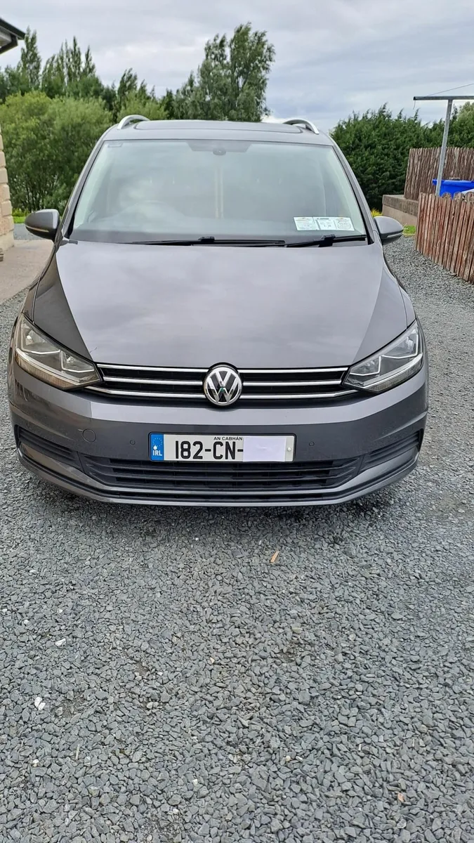 Volkswagen Touran 2018 - Image 2