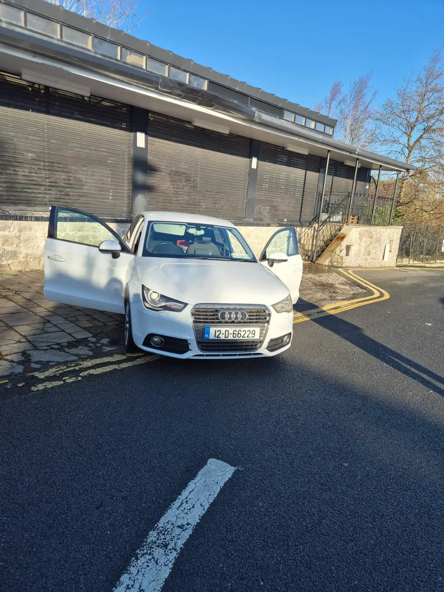 Audi A1 2012 - Image 2