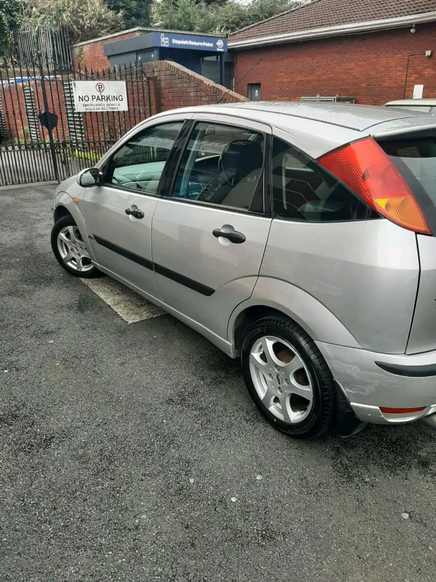 Ford focus 2004 1.4 zetec - Image 3