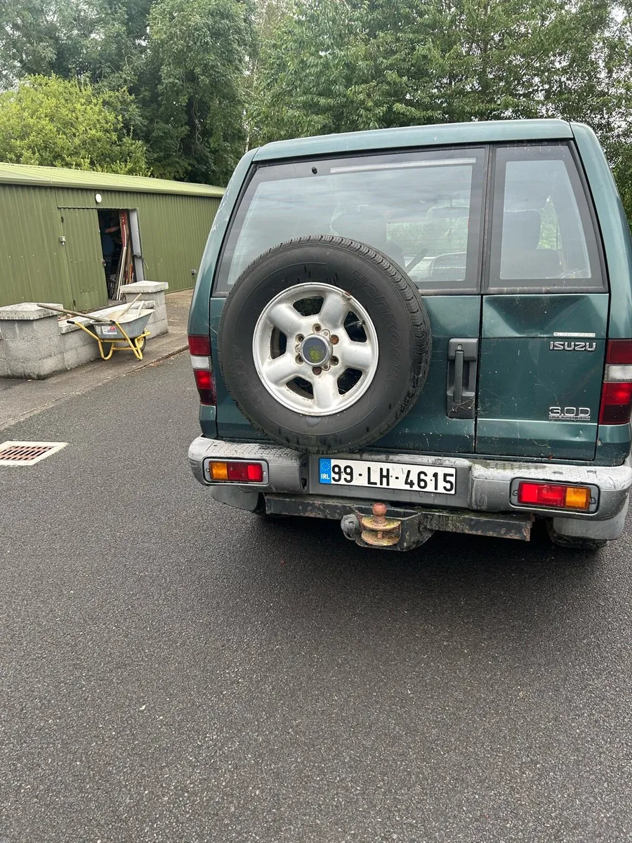 Isuzu trooper - Image 2