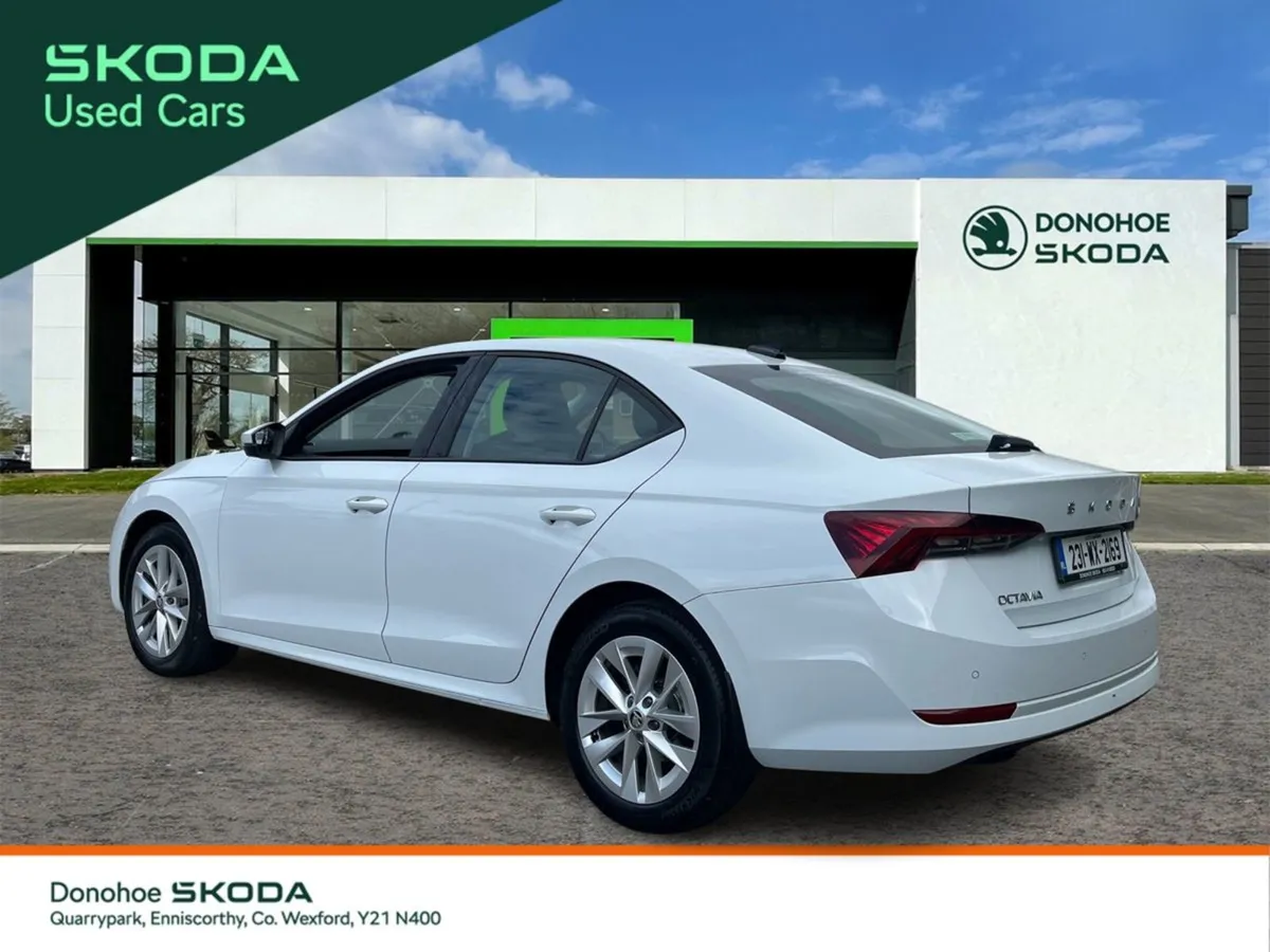 Skoda Octavia Ambition 1.0tsi 110HP Manual - Image 4