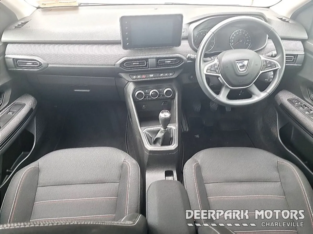 Dacia Jogger TCe 110 Extreme SE - Image 2