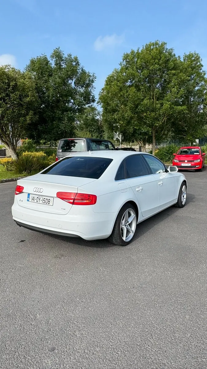 Audi A4 2.0 diesel 2014 - Image 4