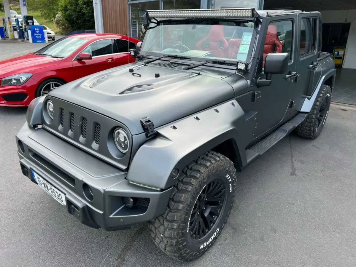 Jeep Wrangler ULTIMATE CRD 2.8 CHELSEA TRUCK COMPA - Image 4