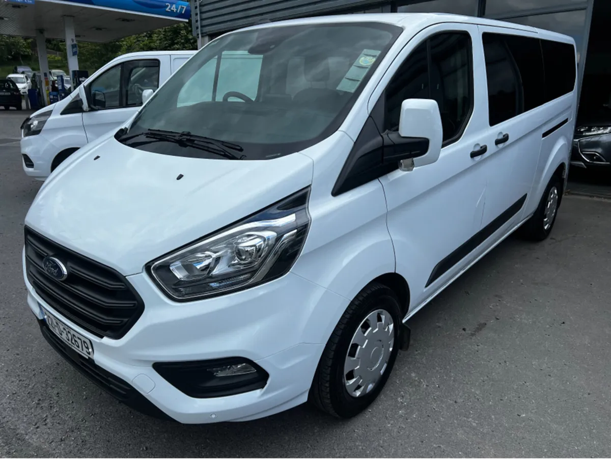 Ford Transit Custom Custom V 362 Kombi 320 L Trend - Image 4